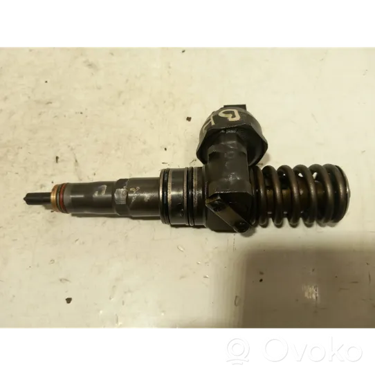 Volkswagen Polo IV 9N3 Injecteur de carburant 038130073bp