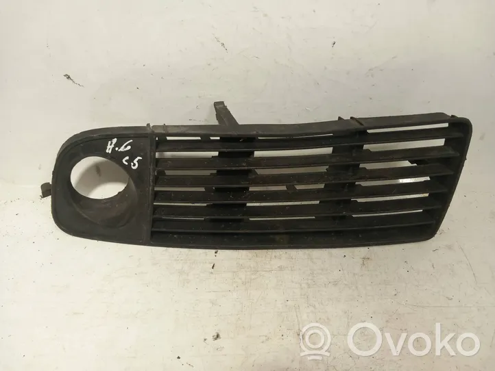 Audi A6 S6 C5 4B Mascherina inferiore del paraurti anteriore 4b0807681g