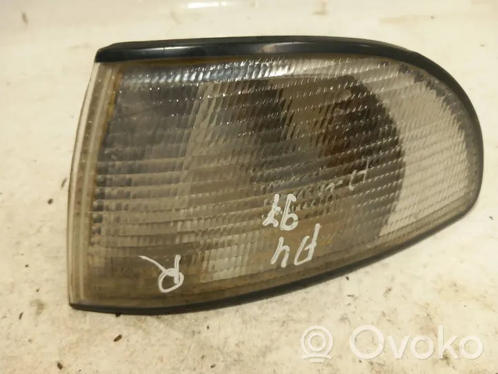 Audi A4 S4 B5 8D Front indicator light 084411514