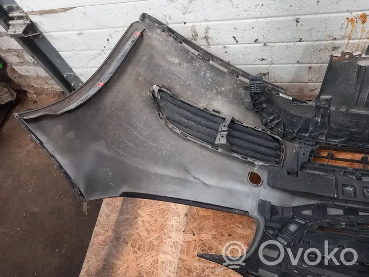 Opel Insignia A Front bumper 13288286