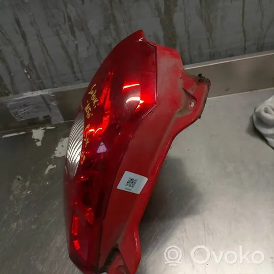 Suzuki Alto Lampa tylna 35671M68K10000