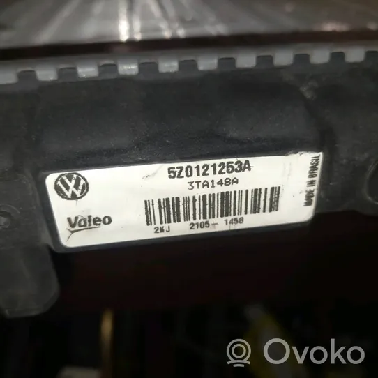 Volkswagen Fox Радиатор печки 5Z0121253