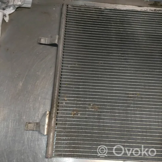 Volvo XC60 Radiatore di raffreddamento A/C (condensatore) 31332027