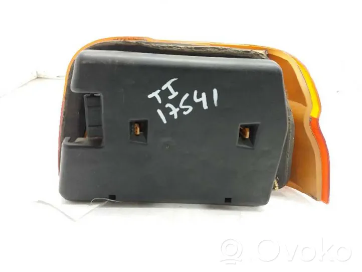 Ford Orion Rear/tail lights 1052429