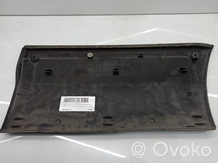 Iveco Daily 3rd gen Etuoven lista (muoto) EZ504090270