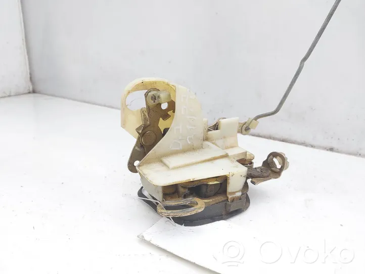 Opel Combo B Front door lock 24425291