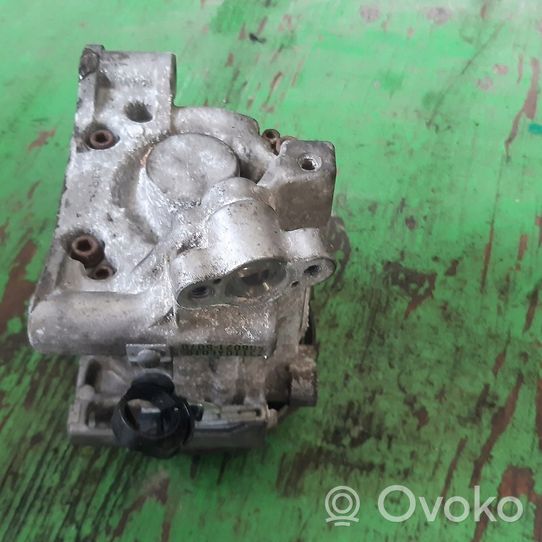 Subaru Legacy Compressore aria condizionata (A/C) (pompa) 73110AE010