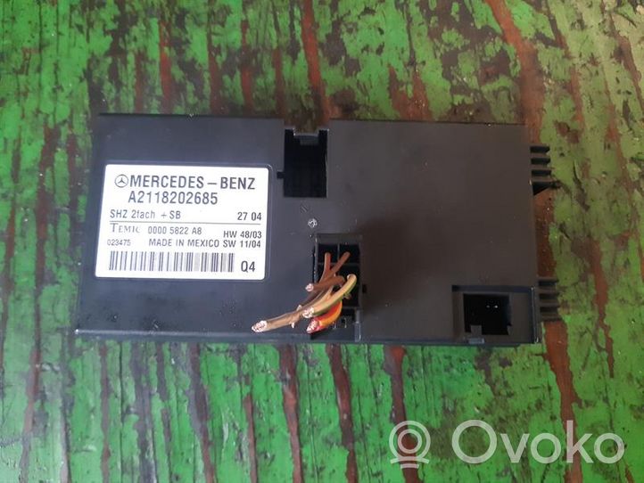 Mercedes-Benz E W211 Relè riscaldamento sedile A2118202685