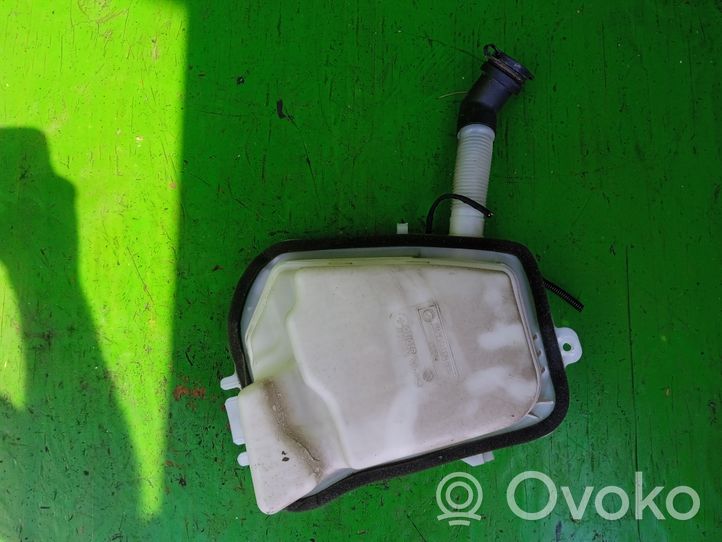 BMW 3 E46 Réservoir de liquide lave-glace  61688374557