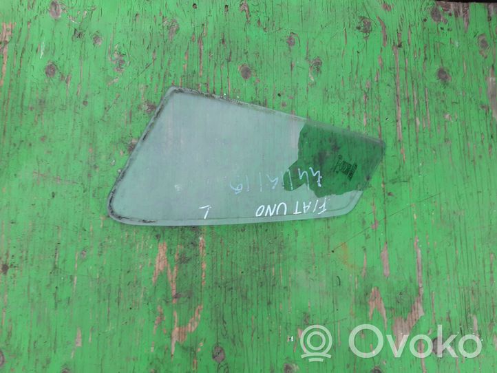 Fiat Uno Rear side window/glass 