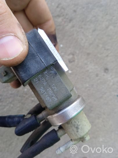 Audi A6 S6 C5 4B Solenoīda vārsts 059906629