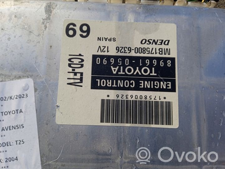 Toyota Avensis T250 Unité de commande, module ECU de moteur 8966105690
