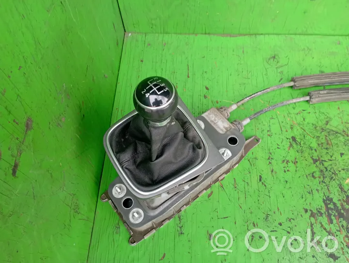 Volkswagen Golf V Gear selector/shifter in gearbox 1K0711061A