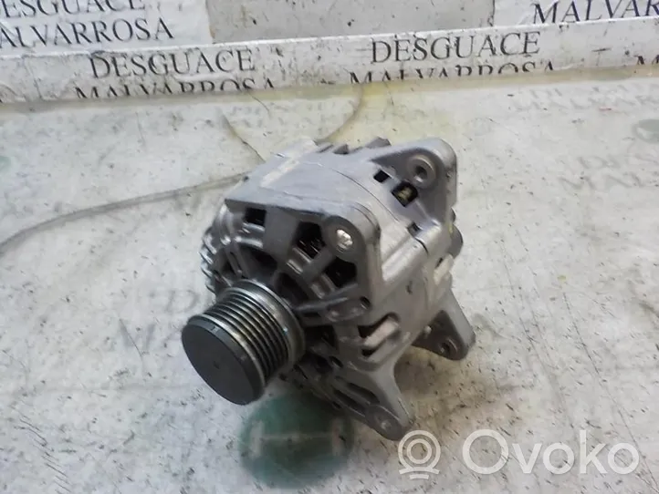 Renault Clio IV Alternator 