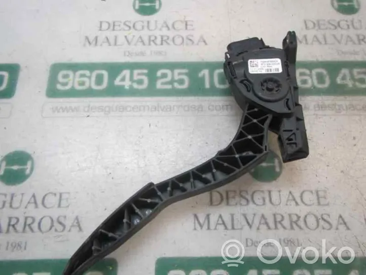 Land Rover Freelander 2 - LR2 Kiihdytysanturi LR007637