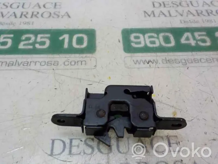 Renault Megane III Fissaggio gancio/anello 656013497R