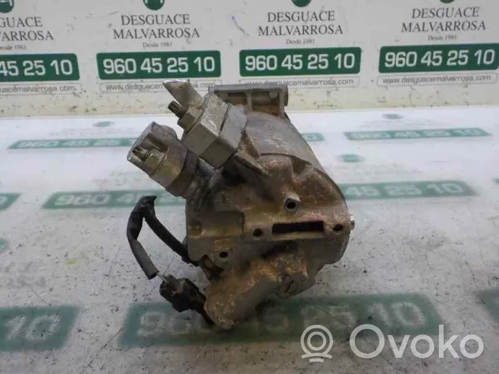 Ford Focus C-MAX Compressore aria condizionata (A/C) (pompa) 2100870