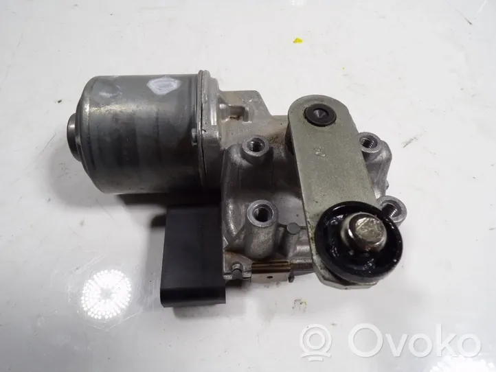 Ford Focus Moteur d'essuie-glace 2479685