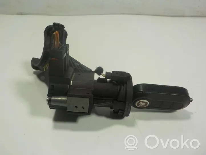 Fiat Grande Punto Vanteiden varkaudenestomutterit ja avainhylsy 52182634