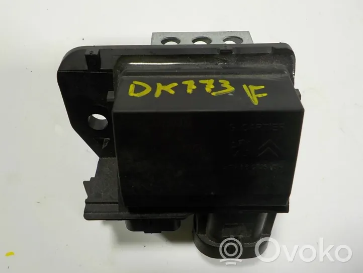 Peugeot 2008 II Heater blower motor/fan resistor 9829220580