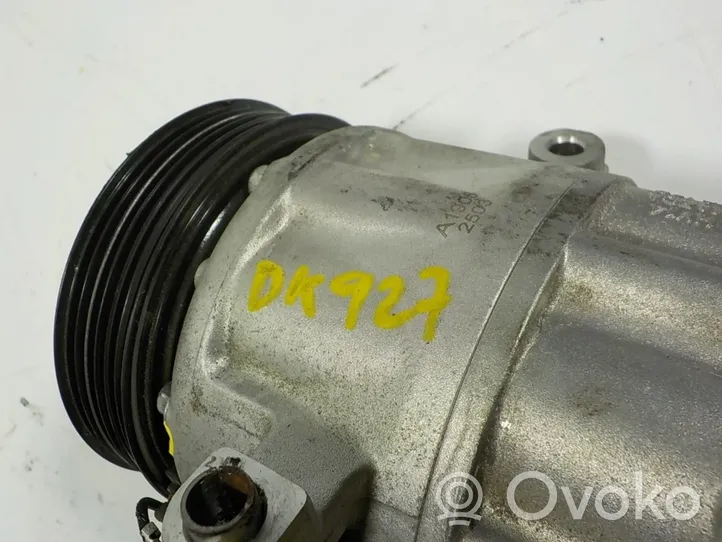Mazda CX-30 Ilmastointilaitteen kompressorin pumppu (A/C) 