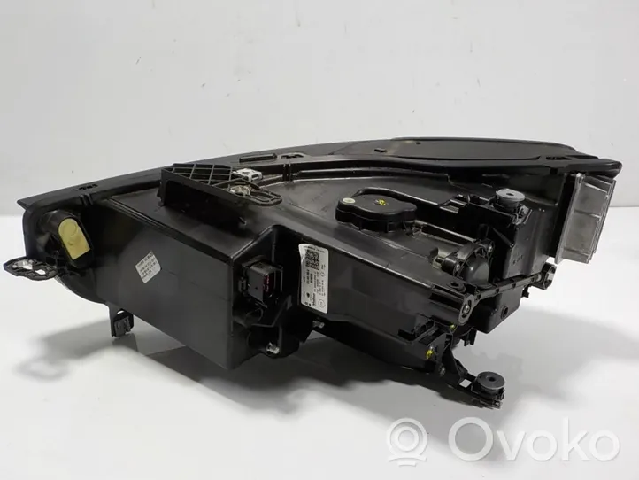 Seat Leon IV Lampa przednia 5FC941774