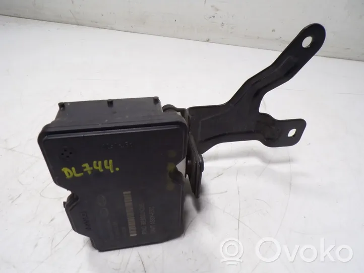 KIA Carens III ABS Pump 58910A4810