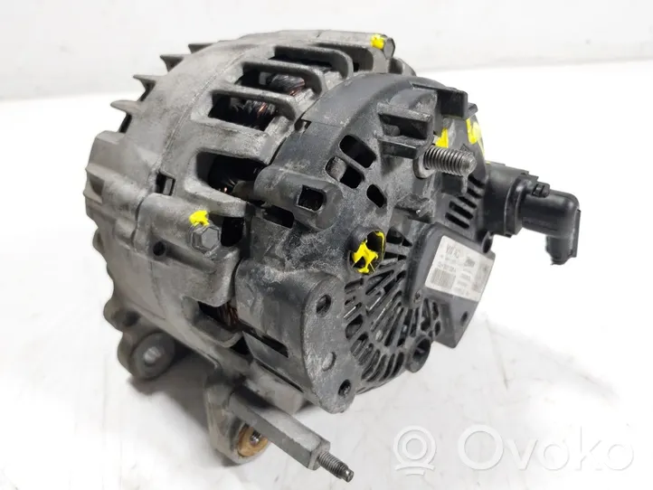 Volkswagen Transporter - Caravelle T5 Generatore/alternatore 03H903026A