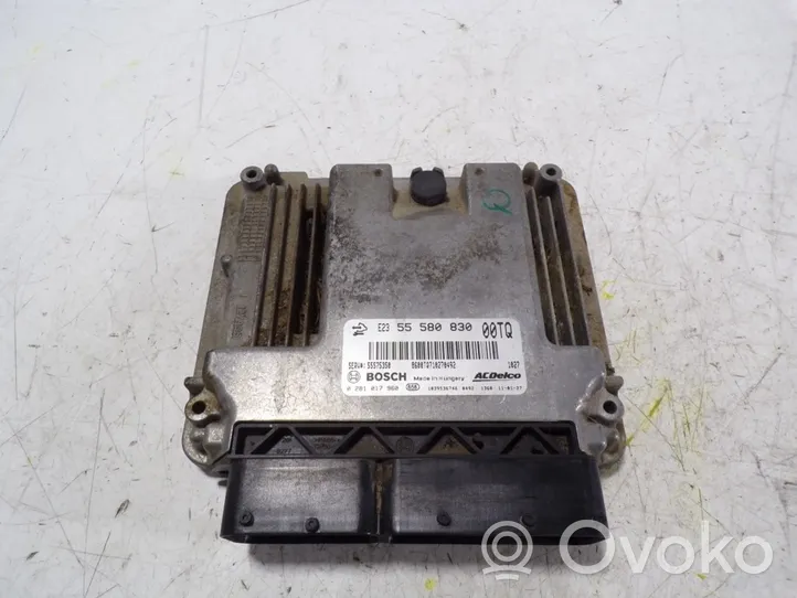 Opel Corsa D Variklio valdymo blokas 55575350