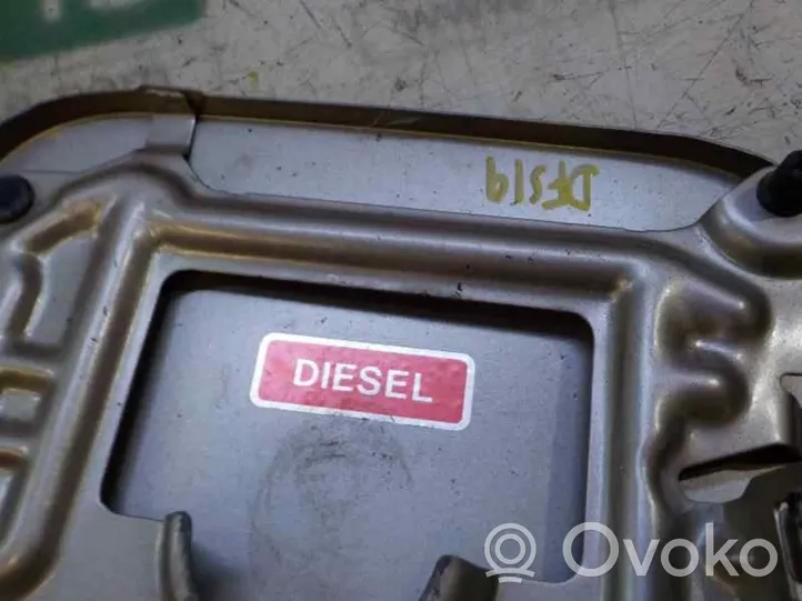 Nissan Qashqai+2 Einfülldeckel für den Kraftstofftank 