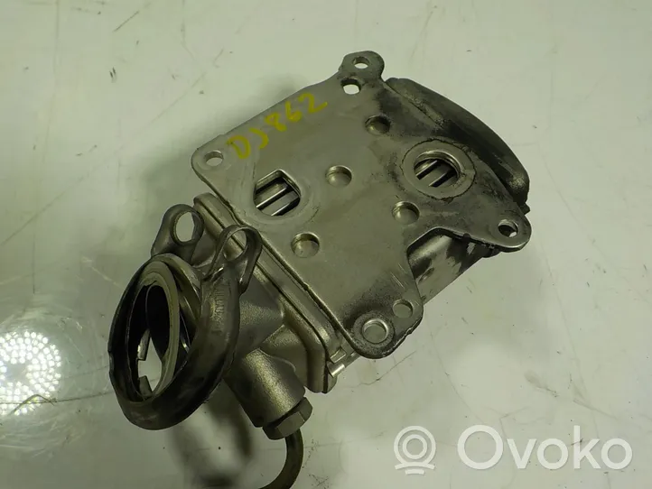 Opel Corsa E EGR valve cooler 