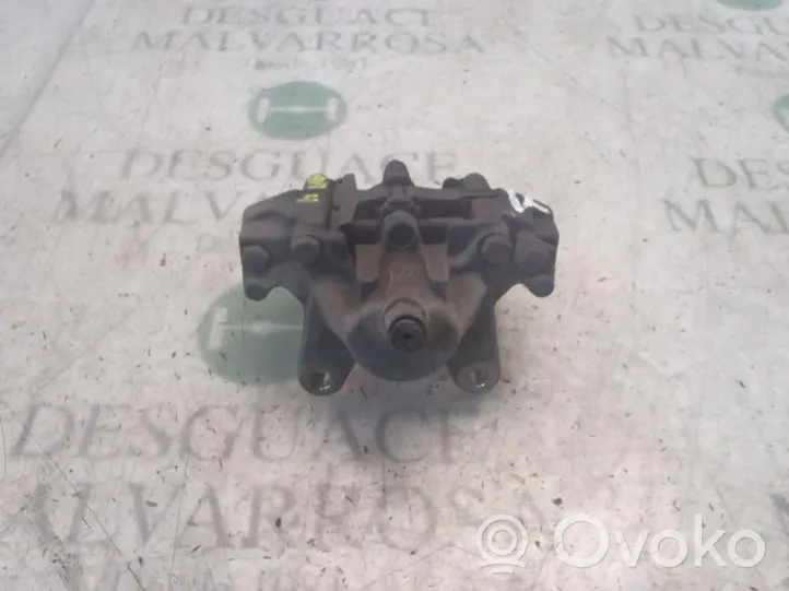 Mercedes-Benz C W203 Supporto della pinza del freno posteriore A0034237598