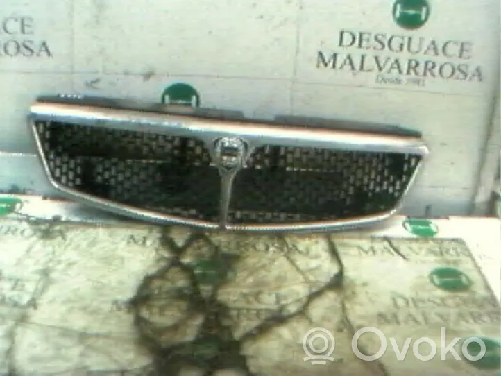 Lancia Dedra Grille de calandre avant 