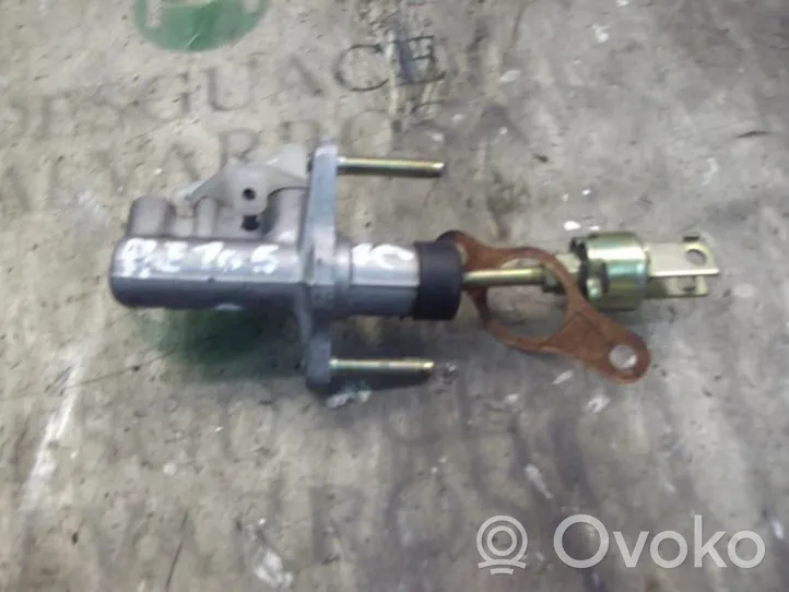 Toyota Corolla Verso E121 Główny cylinder sprzęgła 