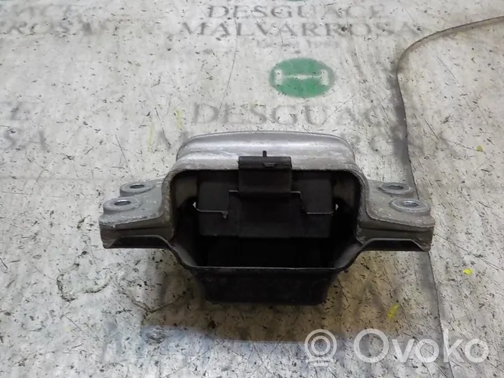 Volkswagen Golf SportWagen Pagalvė pavarų dėžės 