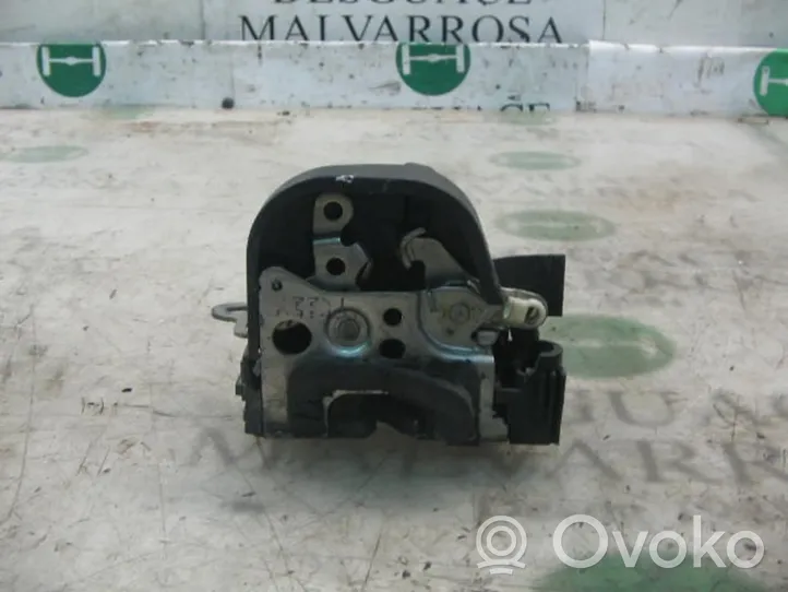 Alfa Romeo 147 Front door lock 