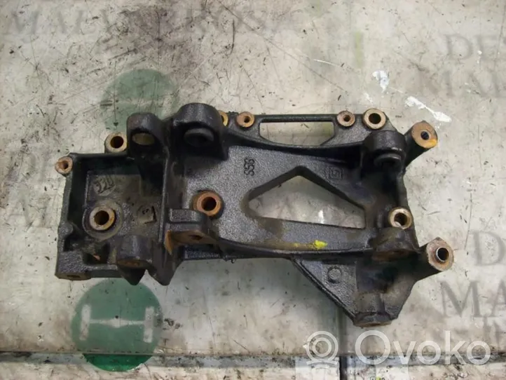 Peugeot 406 Support de moteur, coussinet 