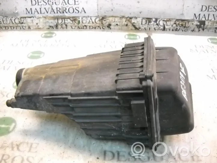 Peugeot 206 Air filter 