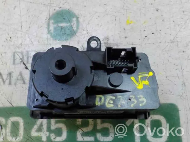 Mercedes-Benz E W211 Interruttore di regolazione dell’illuminazione del quadro A21154505047241