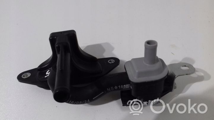 Mazda MX-5 ND Valve vacuum PEES13978