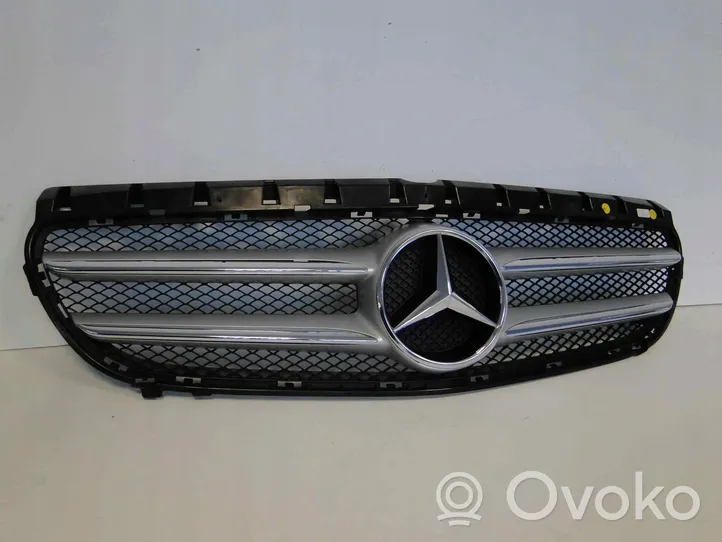 Mercedes-Benz B W246 W242 Grille calandre supérieure de pare-chocs avant A2468880460