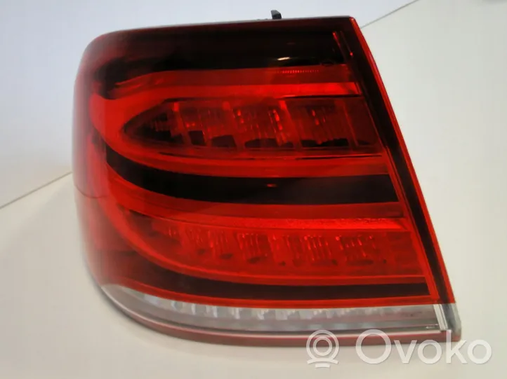 Mercedes-Benz GLE (W166 - C292) Rear/tail lights A1669065501