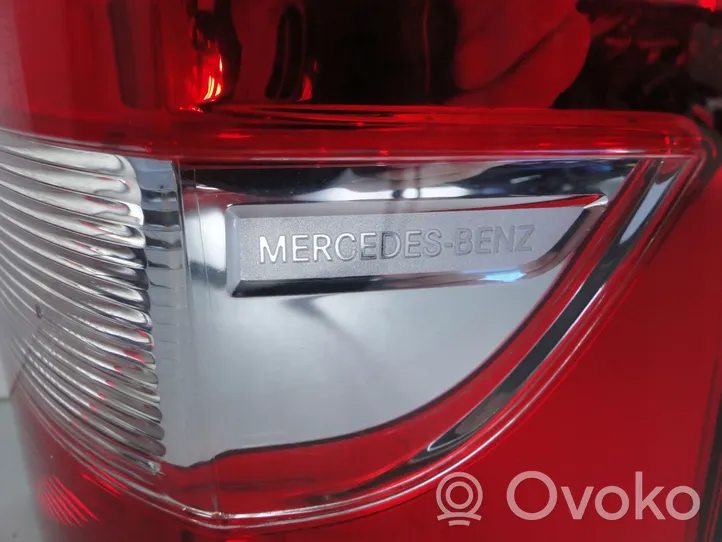 Mercedes-Benz V Class W447 Lampa tylna A4478200164