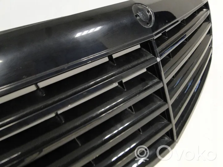 Mercedes-Benz S W221 Grille de calandre avant A2218800083