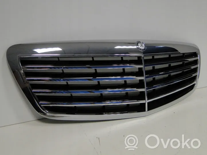 Mercedes-Benz S W221 Grille de calandre avant A2218800083