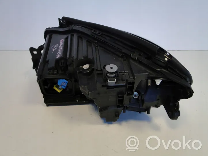 Mercedes-Benz GLE (W166 - C292) Phare frontale A1669067602