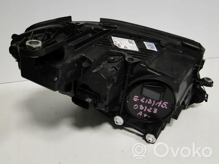 Mercedes-Benz E W213 Lampa przednia A2139067509