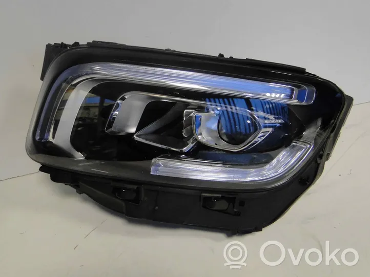 Mercedes-Benz GLB x247 Lampa przednia A2479063100