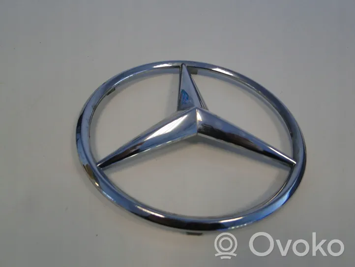Mercedes-Benz Sprinter W907 W910 Herstelleremblem A0008172116
