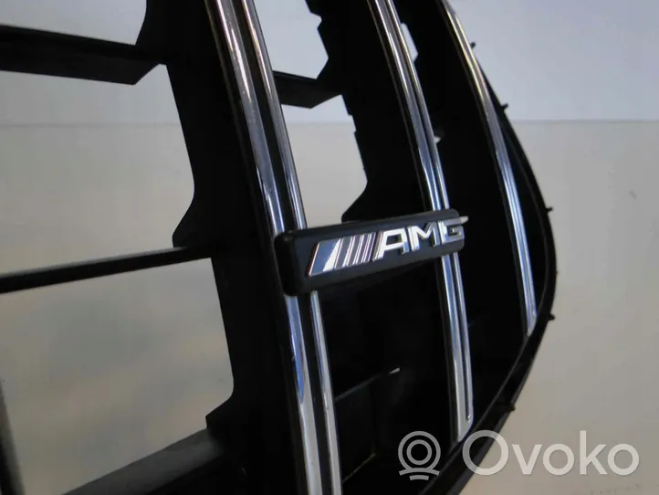 Mercedes-Benz AMG GT 4 x290 w290 Grille calandre supérieure de pare-chocs avant A2908859300